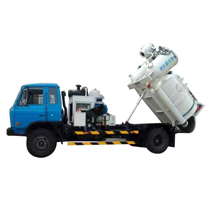 WET AND DRY DUAL-USE TYPE VEHICLE VACUUM CLEANER